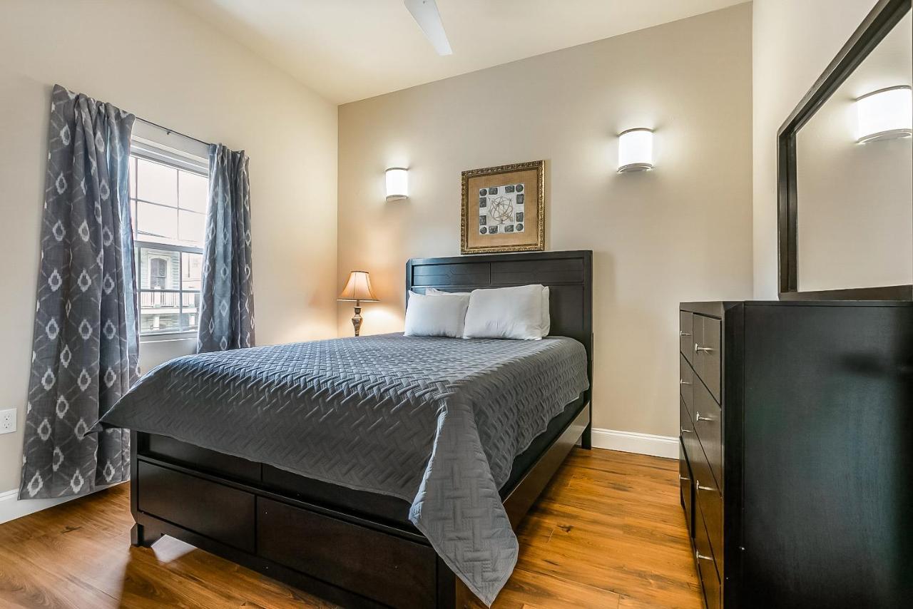 Modern 5Br Condo In Nola New Orleans Buitenkant foto